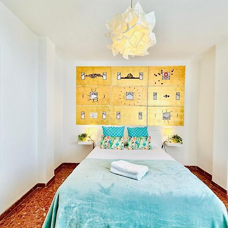 Apartamento Penuelas Sevilla Bagian luar foto