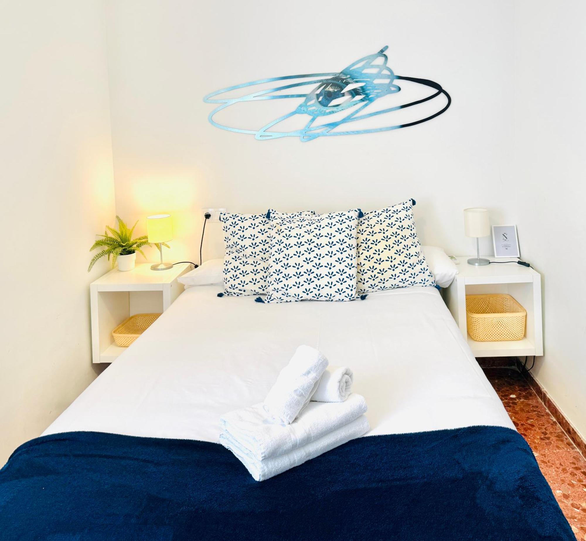 Apartamento Penuelas Sevilla Bagian luar foto
