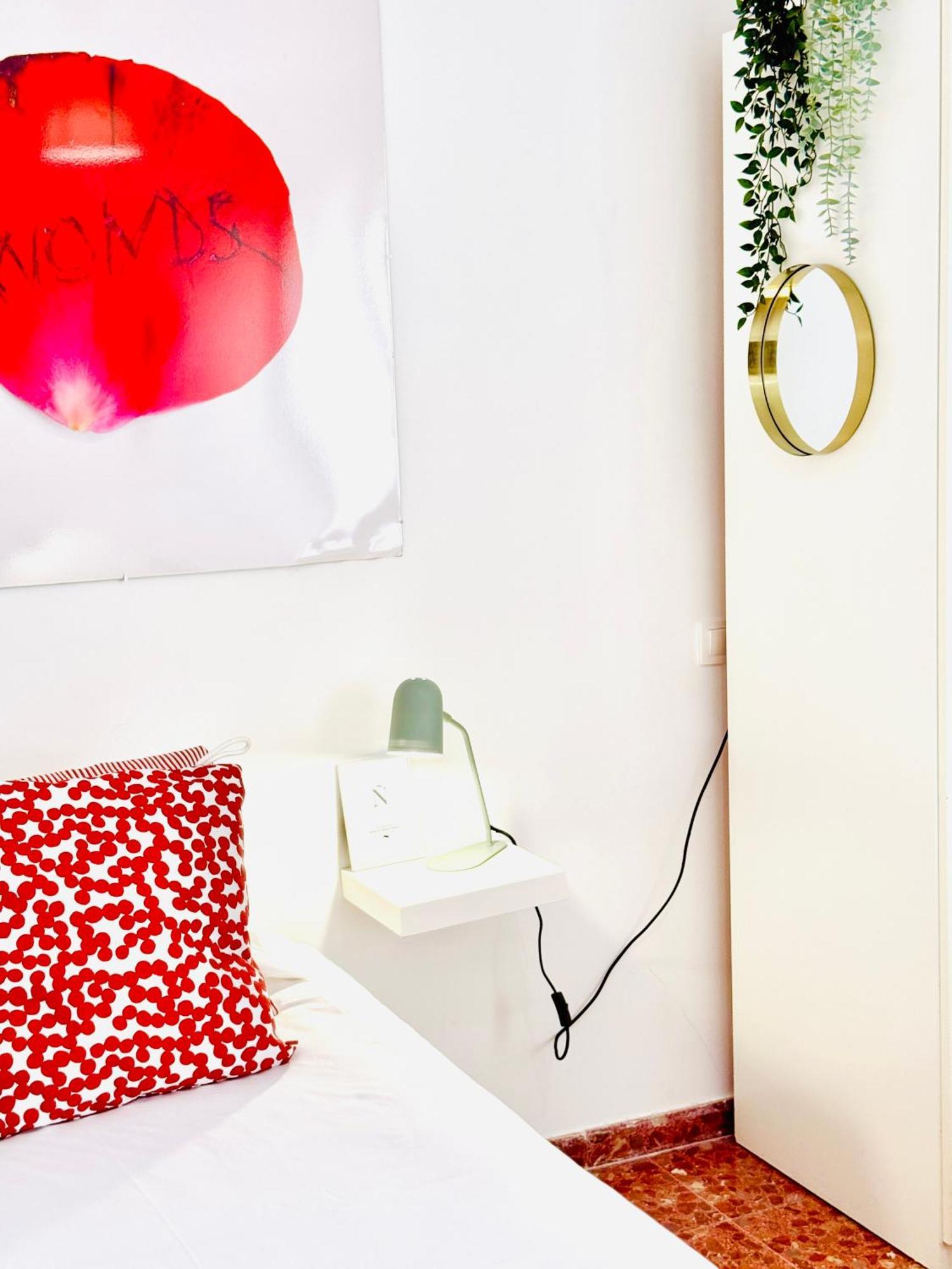 Apartamento Penuelas Sevilla Bagian luar foto