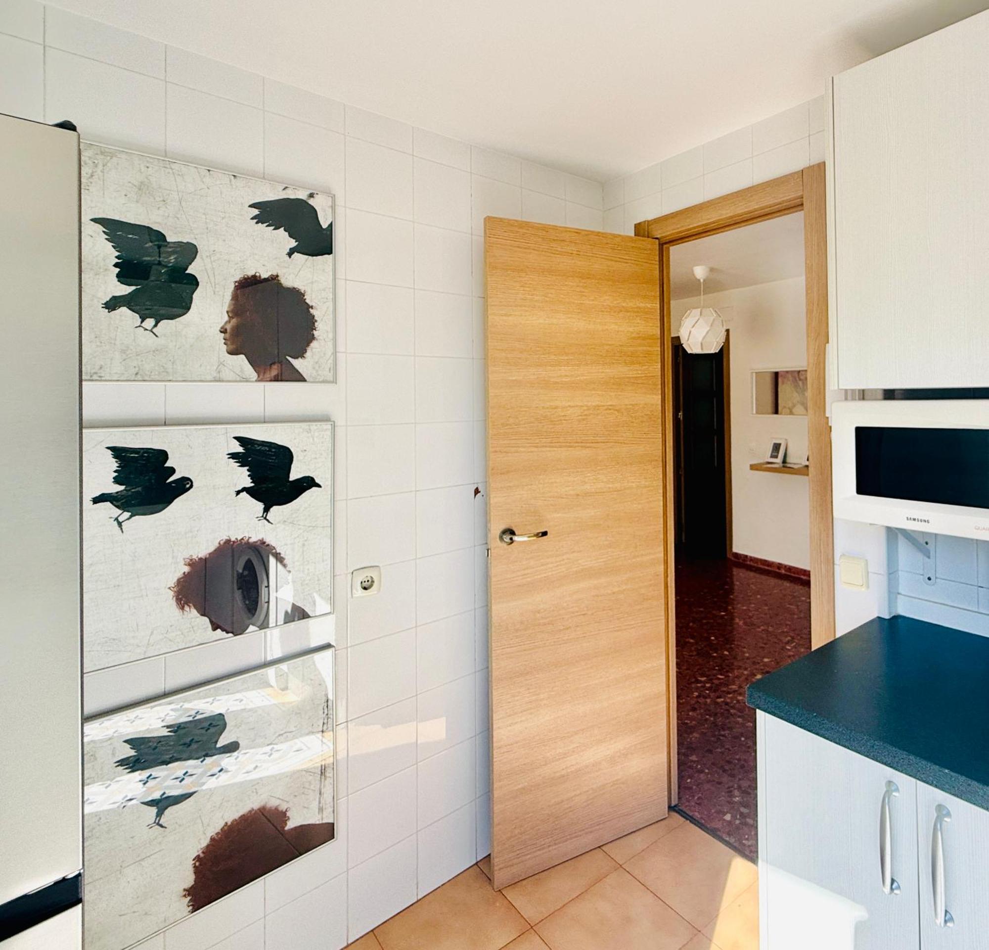 Apartamento Penuelas Sevilla Bagian luar foto